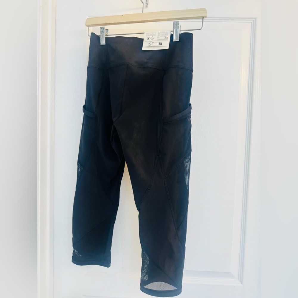 Lululemon-,Black Cropped Leggings with Mesh Detail - Picture 2 of 3